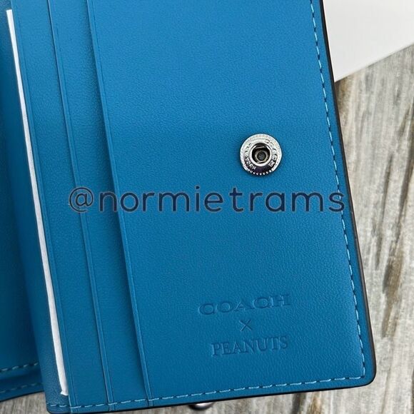 Coach X Peanuts Leather Snap Wallet With Linus Bag Purse - Picture 5 of 13